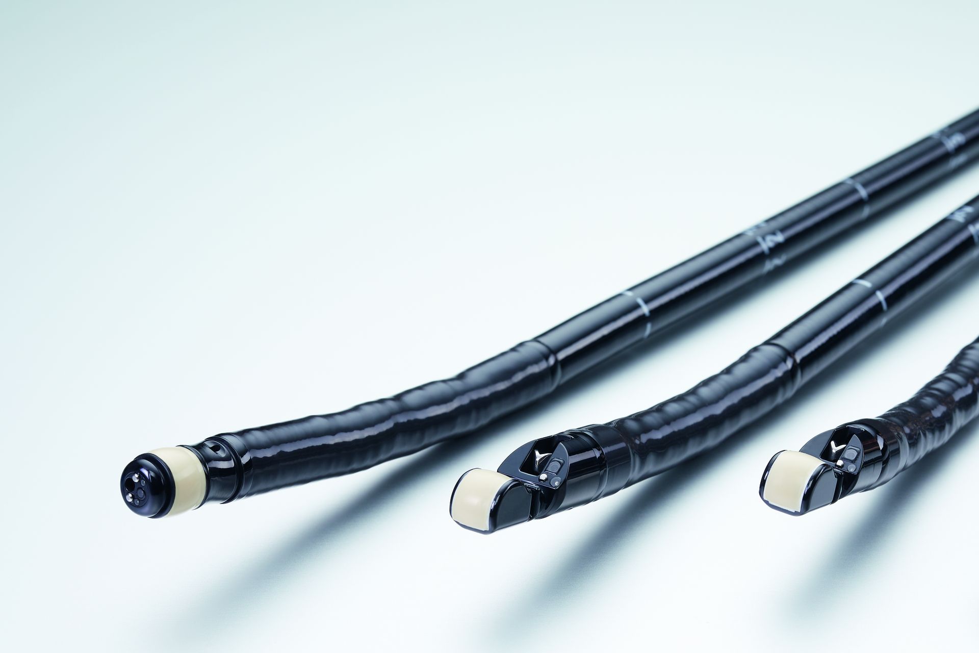 closeup of the EUS J10 dital tips